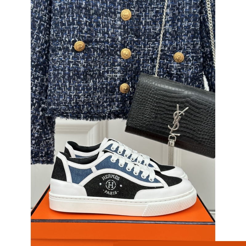 H**mes sneakers